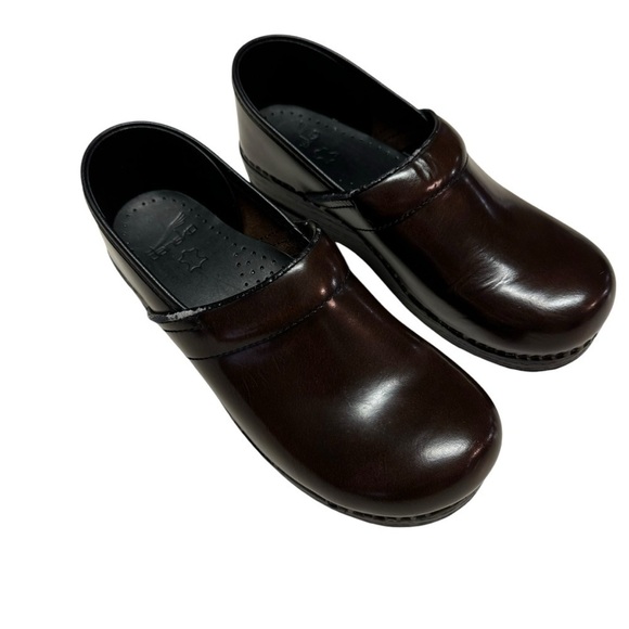 Dansko Professional Womens Leather Clogs Chocolate Brown  Nursing size 40 US 9.5 - Picture 1 of 8